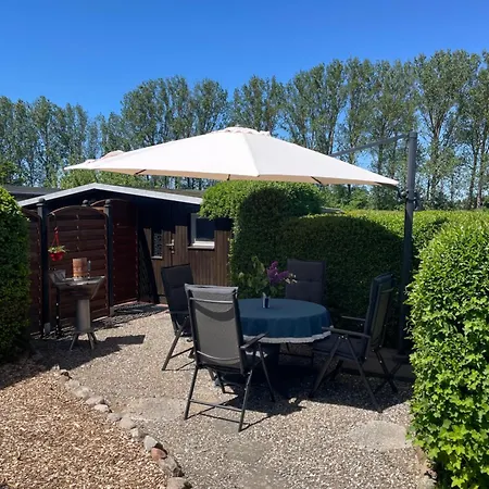 Bungalow -Ankerstube 48- Fuer 2 Erwachsene Und Ein Kind In Wanzka 펜션